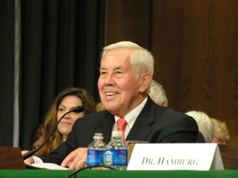 Senator Lugar introducing Dr. Hamburg